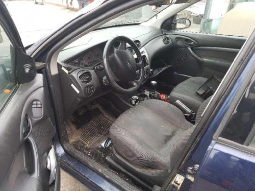  FORD FOCUS BERLINA (CAK) 