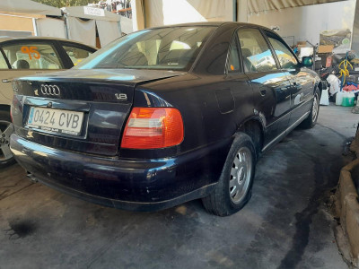 AUDI A4 BERLINA (B5)