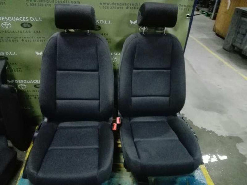 JUEGO ASIENTOS COMPLETO Audi A4 BERLINA (8E) 