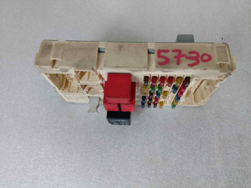  CAJA RELES / FUSIBLES FIAT STILO (192) 