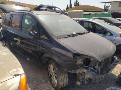OPEL ZAFIRA B