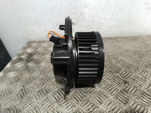 MOTOR CALEFACCION 