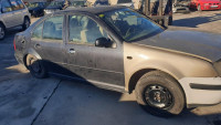 VOLKSWAGEN BORA BERLINA (1J2)(1998)
