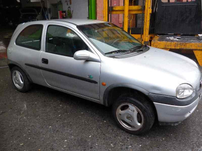 OPEL CORSA B