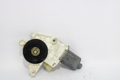 MOTOR ELEVALUNAS DELANTERO IZQUIERDO