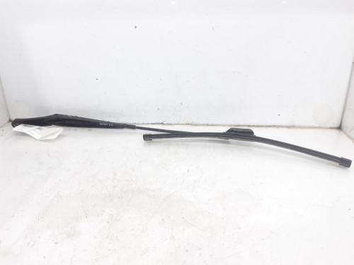 BRAZO LIMPIA DELANTERO DERECHO Volkswagen PASSAT BERLINA (3C2) 