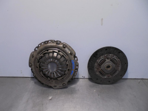  KIT EMBRAGUE Renault CLIO III 