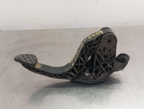  PEDAL EMBRAGUE SEAT TOLEDO (KG3) 
