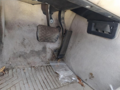 PEDAL ACELERADOR