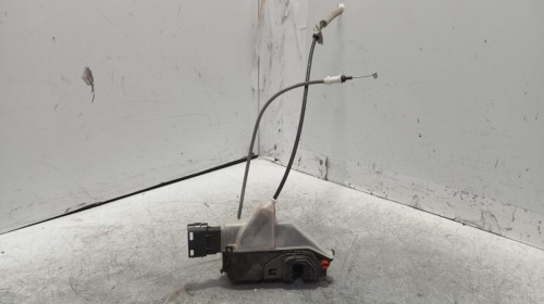 CERRADURA PUERTA TRASERA DERECHA Peugeot 3008 