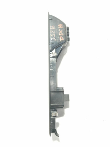  MANDO ELEVALUNAS DELANTERO DERECHO Renault MEGANE III SPORT TOURER 