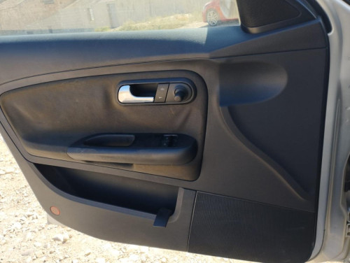 SEAT IBIZA (6L1) — автомобиль-донор на запчасти 