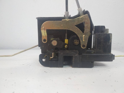 CERRADURA PUERTA DELANTERA DERECHA SSANGYONG KYRON 