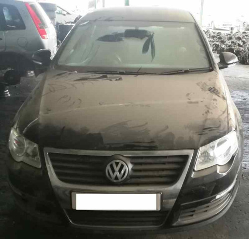  VOLKSWAGEN PASSAT BERLINA (3C2) 