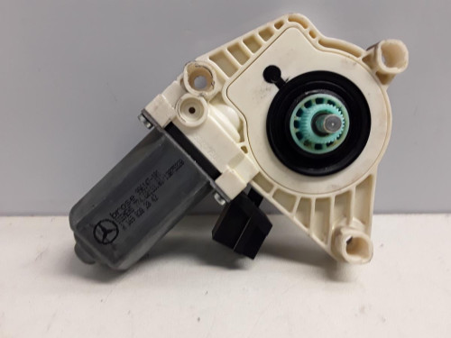 MOTOR ELEVALUNAS TRASERO DERECHO MERCEDES-BENZ CLASE A (BM 169) 