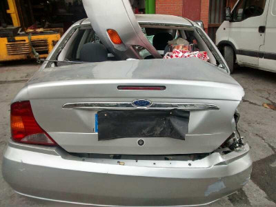 FORD FOCUS BERLINA (CAK)