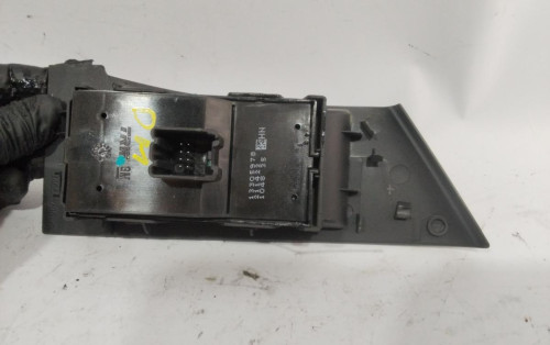 MANDO ELEVALUNAS DELANTERO IZQUIERDO Opel ASTRA J BERLINA 5P 