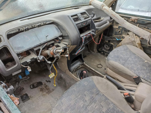  NISSAN TERRANO II (R20) 