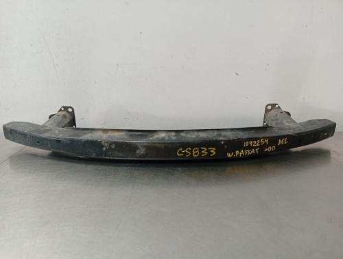  REFUERZO PARAGOLPES DELANTERO Volkswagen PASSAT BERLINA (3B3) 