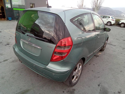 MERCEDES-BENZ CLASE A (BM 169)