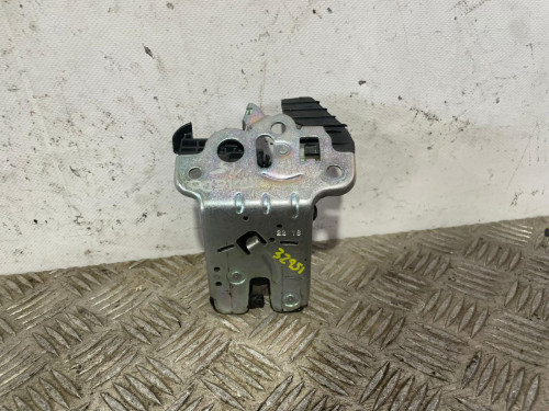 CERRADURA MALETERO / PORTON 