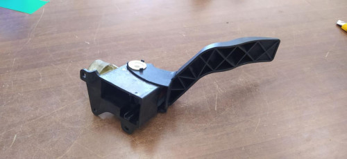 POTENCIOMETRO PEDAL 