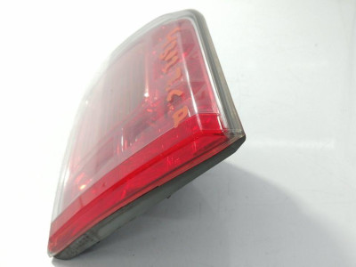 PILOTO TRASERO CENTRAL, TOYOTA, AVENSIS CROSS SPORT (T27)