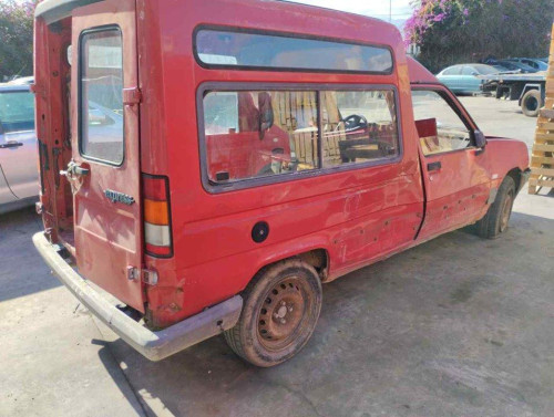  RENAULT RAPID /EXPRESS (F40) 