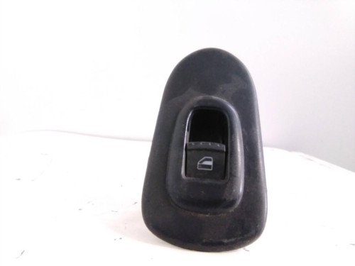  MANDO ELEVALUNAS DELANTERO DERECHO Seat LEON (1M1) 