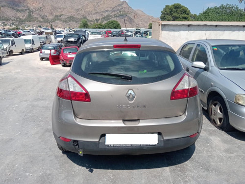  RENAULT MEGANE III BERLINA 5P 
