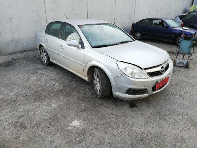 OPEL VECTRA C BERLINA