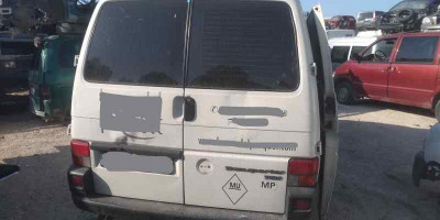 VOLKSWAGEN T4 TRANSPORTER