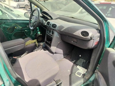 CENICERO, MERCEDES-BENZ, CLASE A (BM 168)