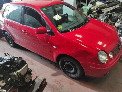 VOLKSWAGEN POLO IV (9N1) — Donor Vehicle for Used Parts 