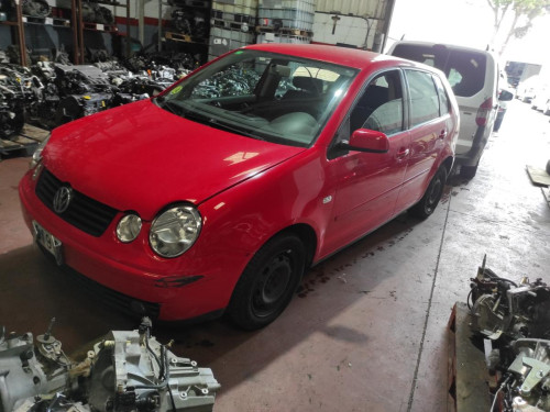 VOLKSWAGEN POLO IV (9N1) — Donor Vehicle for Used Parts 