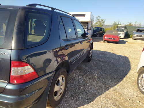  PILOTO TRASERO DERECHO Mercedes-Benz CLASE ML (BM 163) 