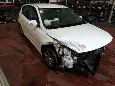 HYUNDAI I30 (FD)