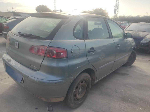 SEAT IBIZA (6L1) — vehículo donante para recambios 