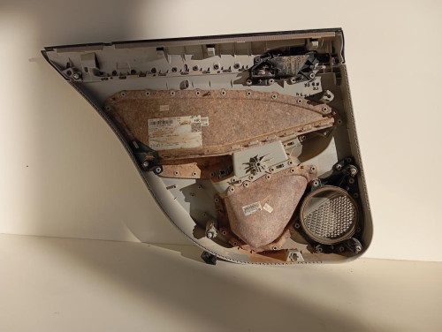  GUARNECIDO PUERTA TRASERA DERECHA VOLKSWAGEN GOLF VIII BERLINA (CD1) 