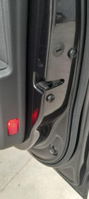 CERRADURA PUERTA DELANTERA DERECHA