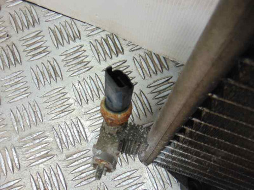  CONDENSADOR / RADIADOR AIRE ACONDICIONADO Peugeot 407 