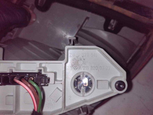  PILOTO TRASERO DERECHO INTERIOR, MERCEDES-BENZ, CLASE E (BM 211) FAMILIAR 