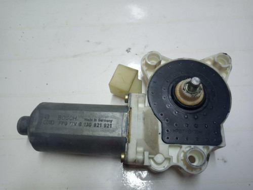 MOTOR ELEVALUNAS DELANTERO IZQUIERDO Mercedes-Benz VANEO (BM 414) COMPACT VAN 