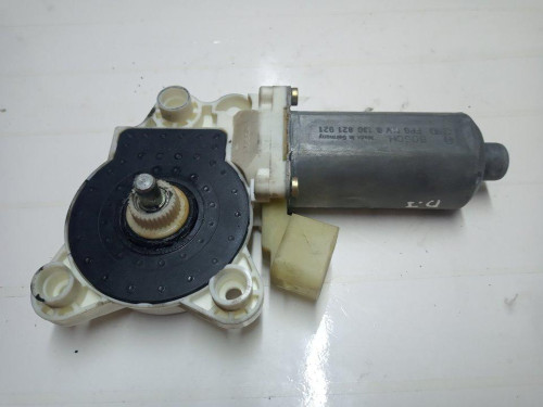 MOTOR ELEVALUNAS DELANTERO IZQUIERDO Mercedes-Benz VANEO (BM 414) COMPACT VAN 