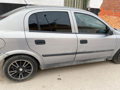 OPEL ASTRA G BERLINA