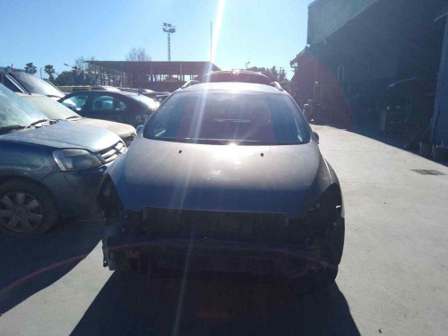 PEUGEOT 307 BREAK / SW (S1)(04.2002) — vehículo donante para recambios 