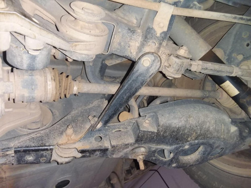 TRANSMISION TRASERA IZQUIERDA Toyota RAV4 (A3) 