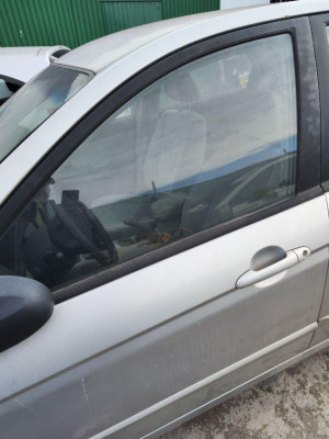 LUNA DELANTERA IZQUIERDA