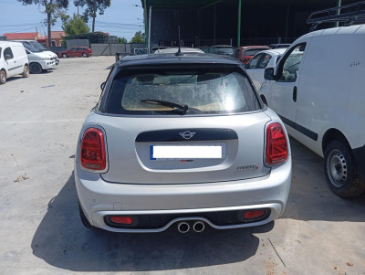 BMW MINI (F56)