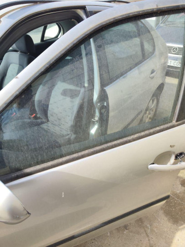 LUNA DELANTERA IZQUIERDA SEAT LEON (1M1) 